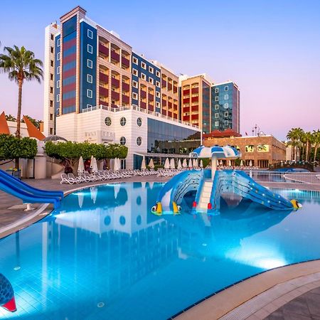 Kamelya Aishen Club & Aqua Ultra All Inclusive Kids Concept Side Exterior photo Royal Holiday Palace