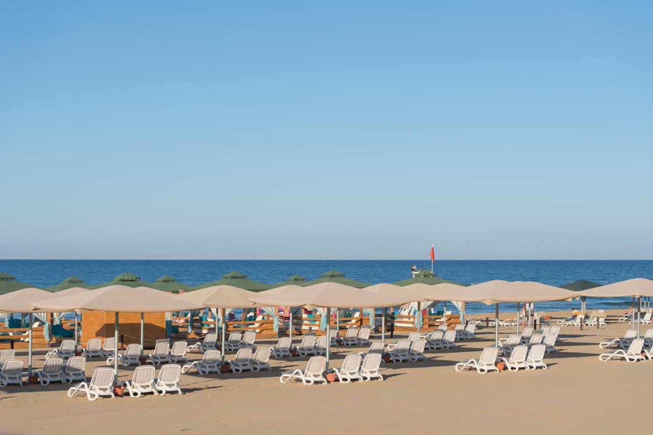 Kamelya Aishen Club & Aqua Ultra All Inclusive Kids Concept Side Exterior photo Beach in Antalya